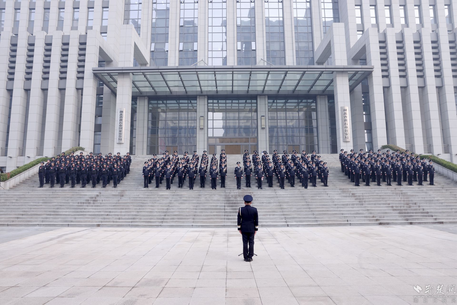 黄石公安庆祝第三个“中国人民警察节”（组图）